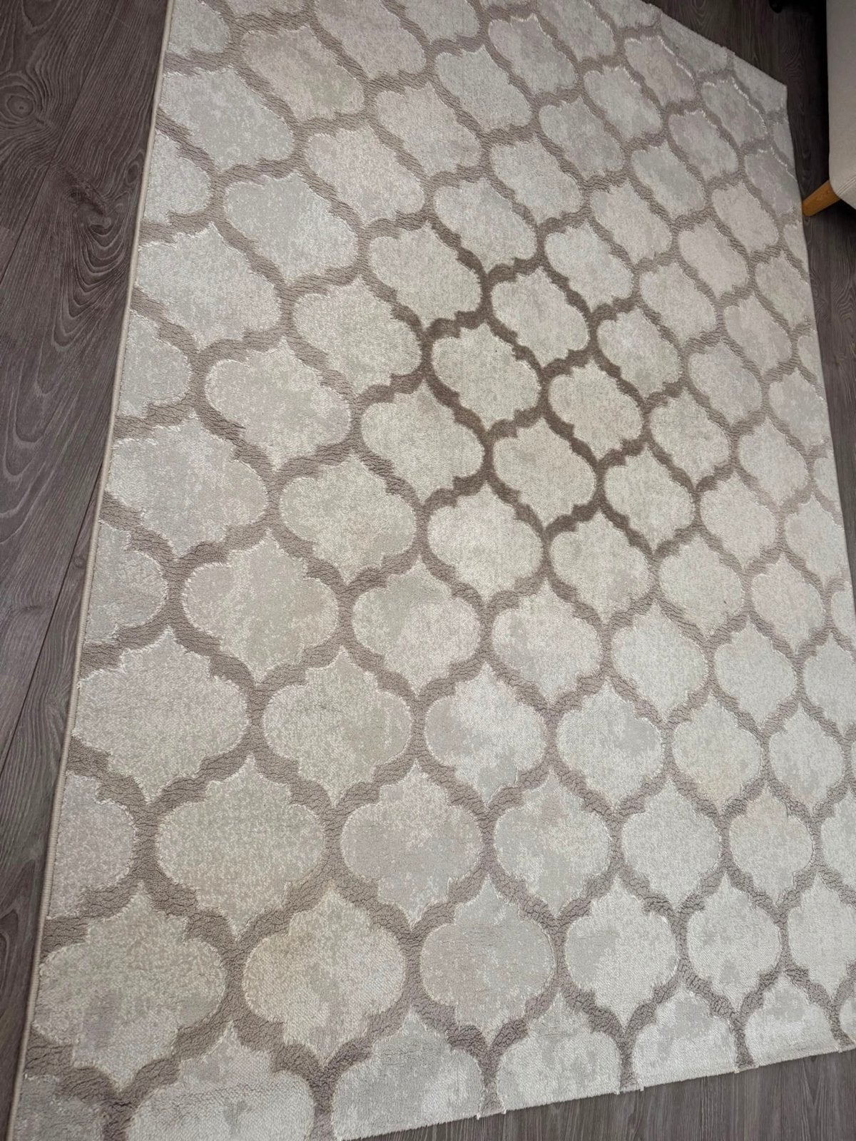Vloerkleed met patroon, Ophalen, Gebruikt, Beige, 150 tot 200 cm
