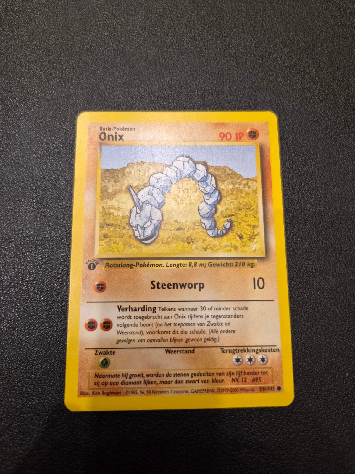 Onix First Edition 56/102 Pokémon kaart, Ophalen of Verzenden, Gebruikt, Losse kaart
