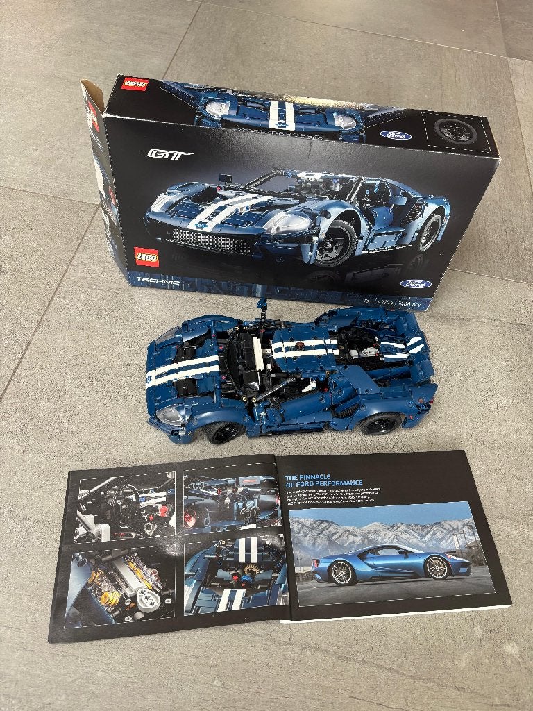 LEGO Technic Ford GT 42154 met doos en boekje, Lego, Ophalen of Verzenden, Zo goed als nieuw, Technic