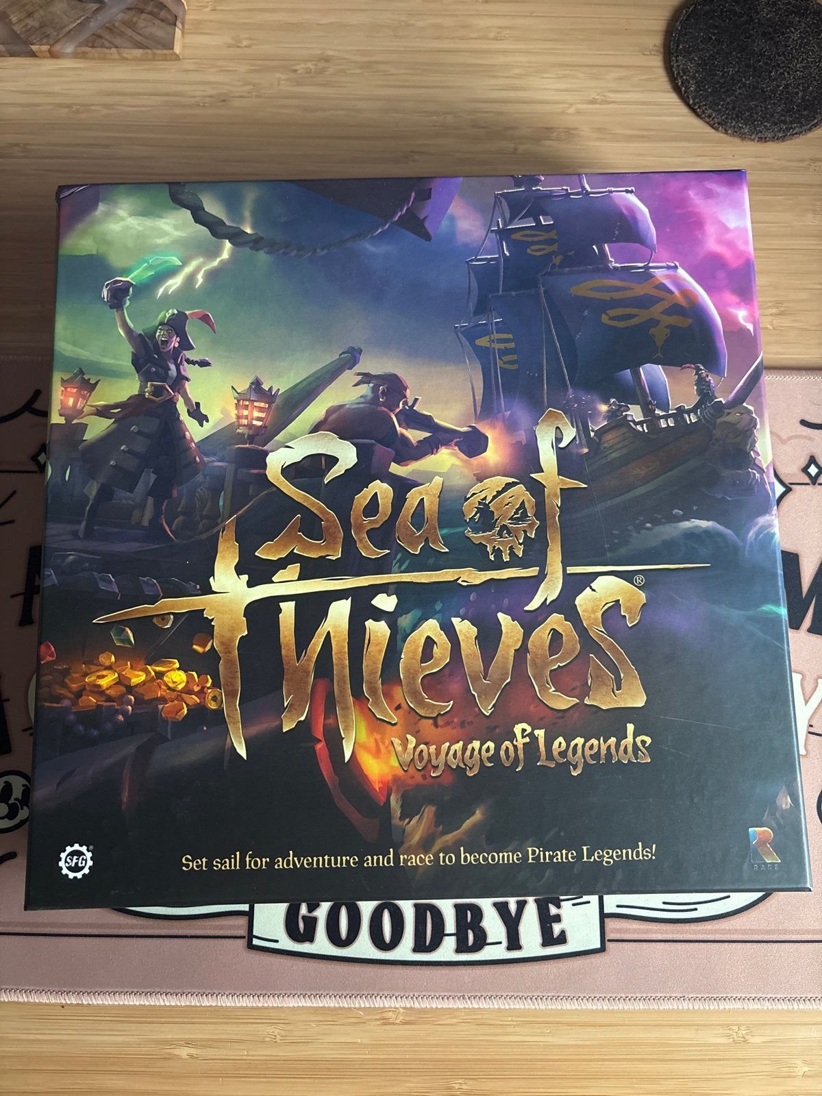Sea of Thieves: Voyage of Legends - Zo goed als nieuw, Hobby en Vrije tijd, Gezelschapsspellen | Bordspellen, Zo goed als nieuw