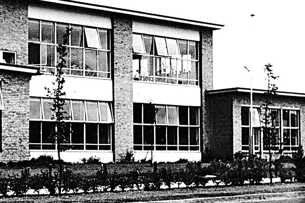 969392	Yerseke	Hervormde School	1961	 Niet gelopen, Verzamelen, Ophalen of Verzenden, 1960 tot 1980, Gelopen, Zeeland