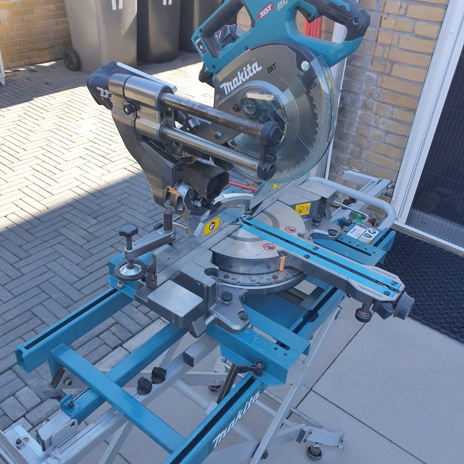 Afkortzaag Makita LS002G, Doe-het-zelf en Verbouw, Gereedschap | Zaagmachines, Ophalen, 1200 watt of meer, Afkortzaag, 70 mm of meer