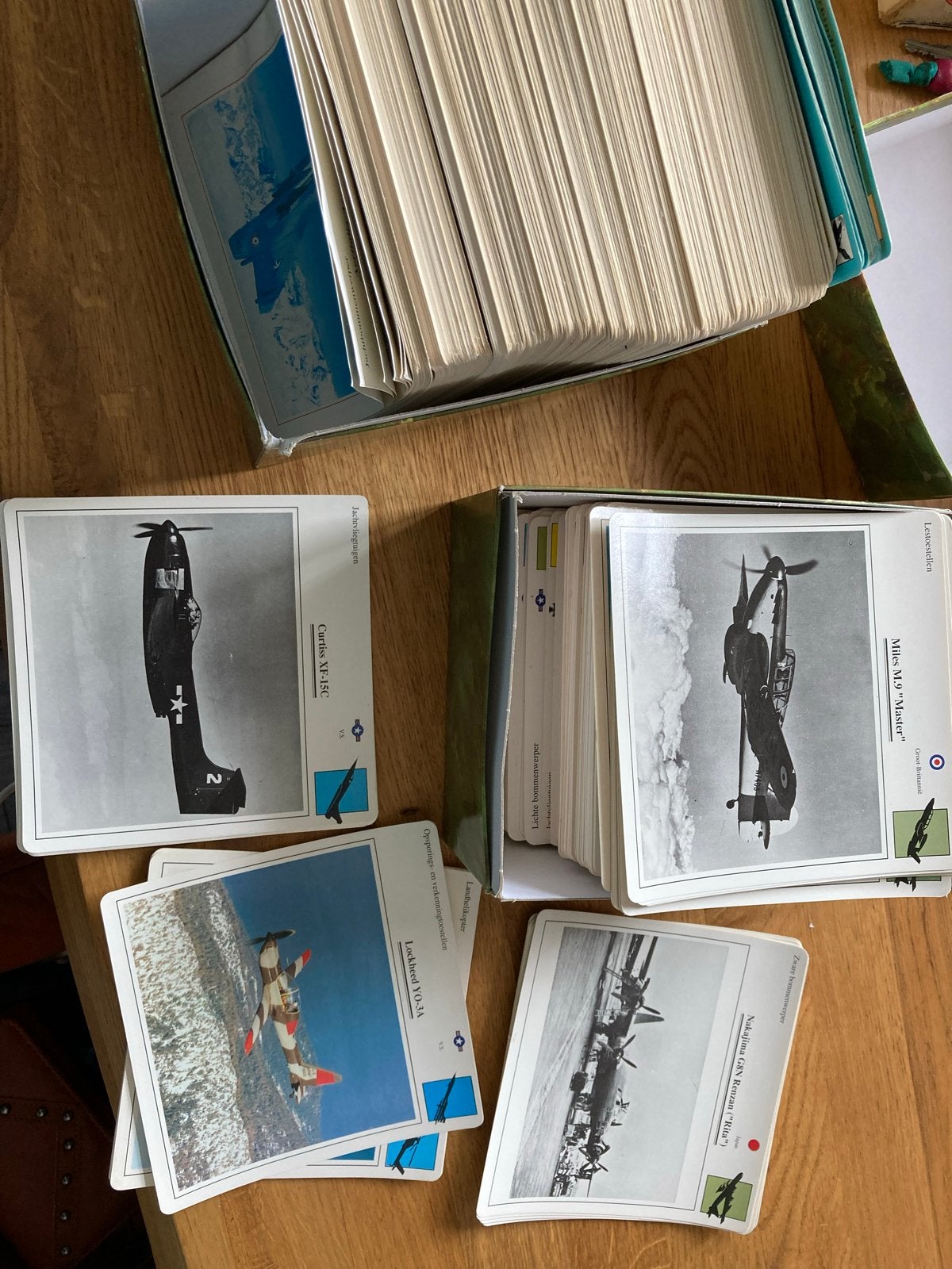 Grote verzameling militaire vliegtuig kaarten, Verzamelen, Luchtvaart en Vliegtuigspotten, Ophalen of Verzenden, Gebruikt, Kaart, Foto of Prent