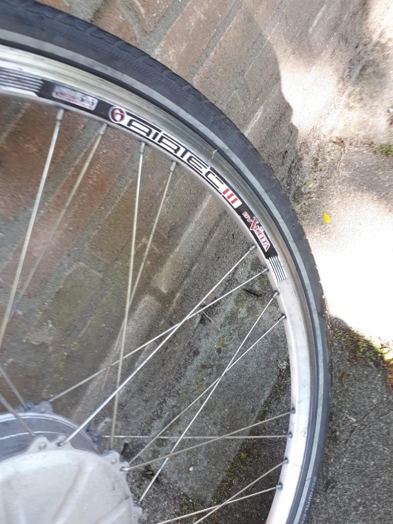 Wielen van elektrische Trek fiets, Ophalen, Zo goed als nieuw, Wiel, Trek