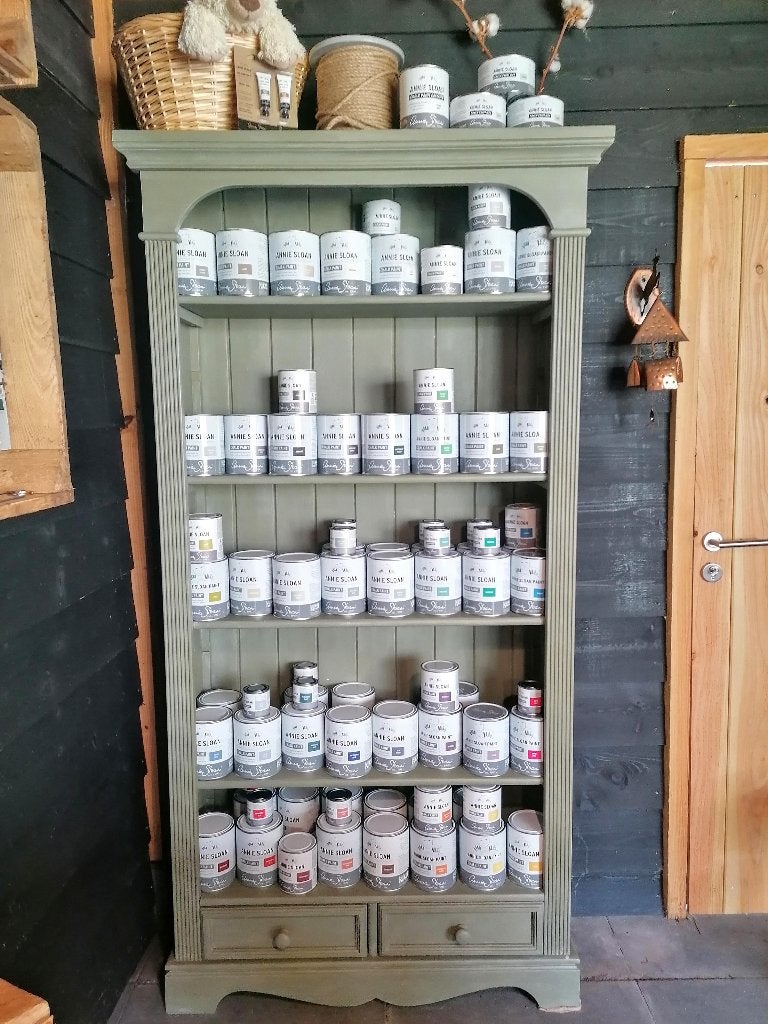 Boekenkast - olijfgroen met white wax, Ophalen, Met plank(en), 50 tot 100 cm, Zo goed als nieuw