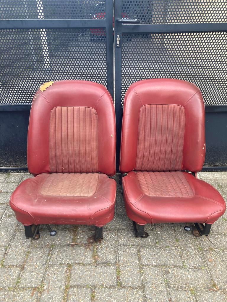 2 rode voorstoelen voor een Ford Capri MK1, Ophalen, Gebruikt, Ford