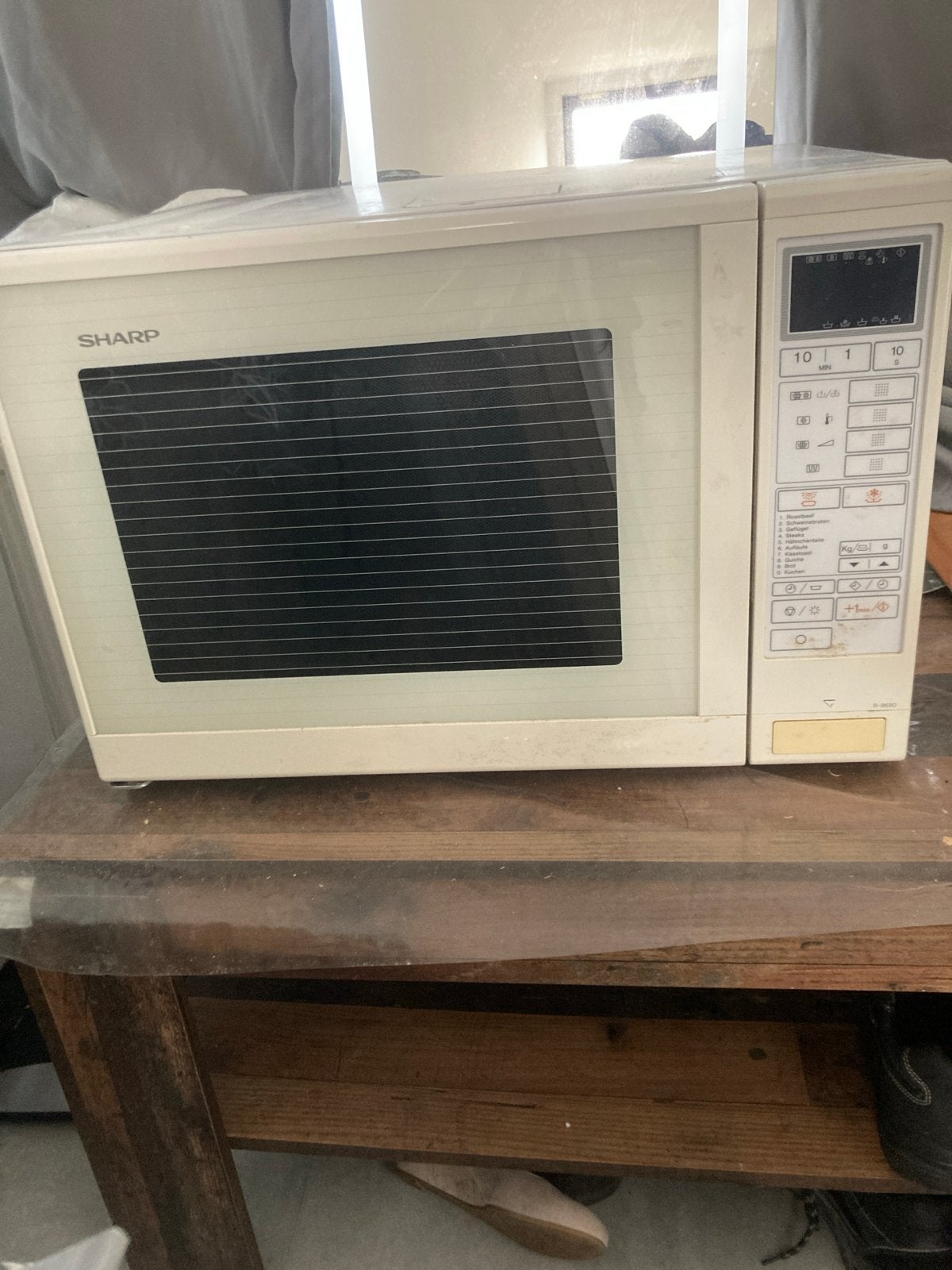 Sharp Combimagnetron R-8680 Wit - Werkt perfect!, Ophalen, Combimagnetron, Zo goed als nieuw, Oven