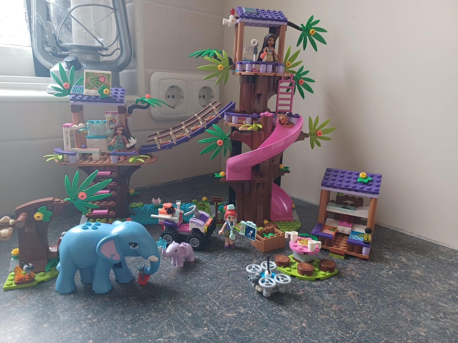 Lego friends 41424 jungle reddingsbasis, Lego, Friends, Ophalen of Verzenden, Zo goed als nieuw