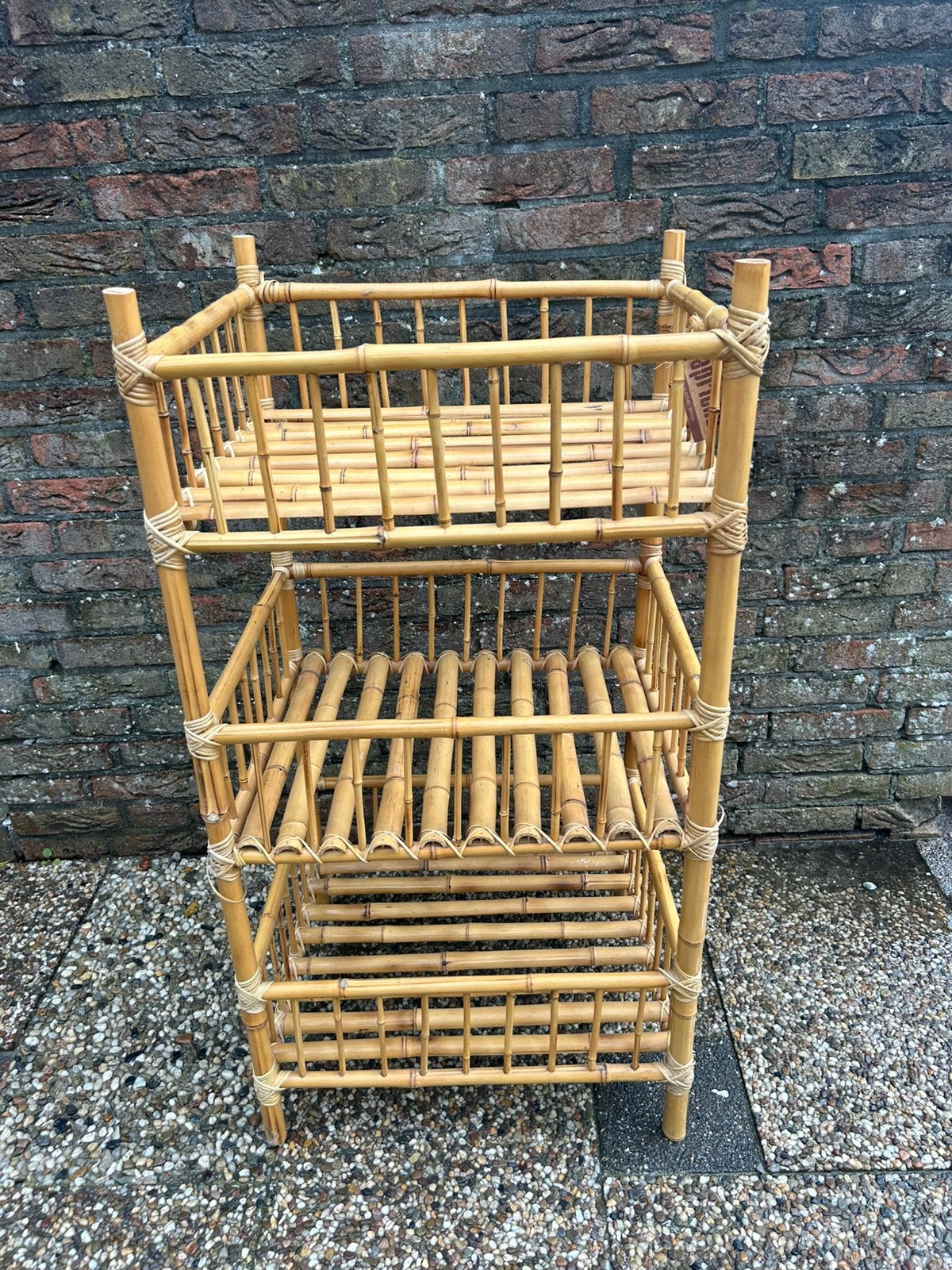 Bamboo rekje gratis af te halen, Ophalen, Zo goed als nieuw