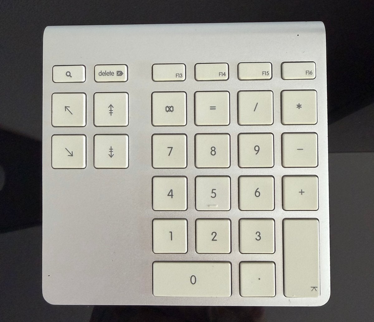 Belkin Numeriek Toetsenbord - Draadloos, Computers en Software, Numeriek, Ophalen of Verzenden, Zo goed als nieuw, Draadloos