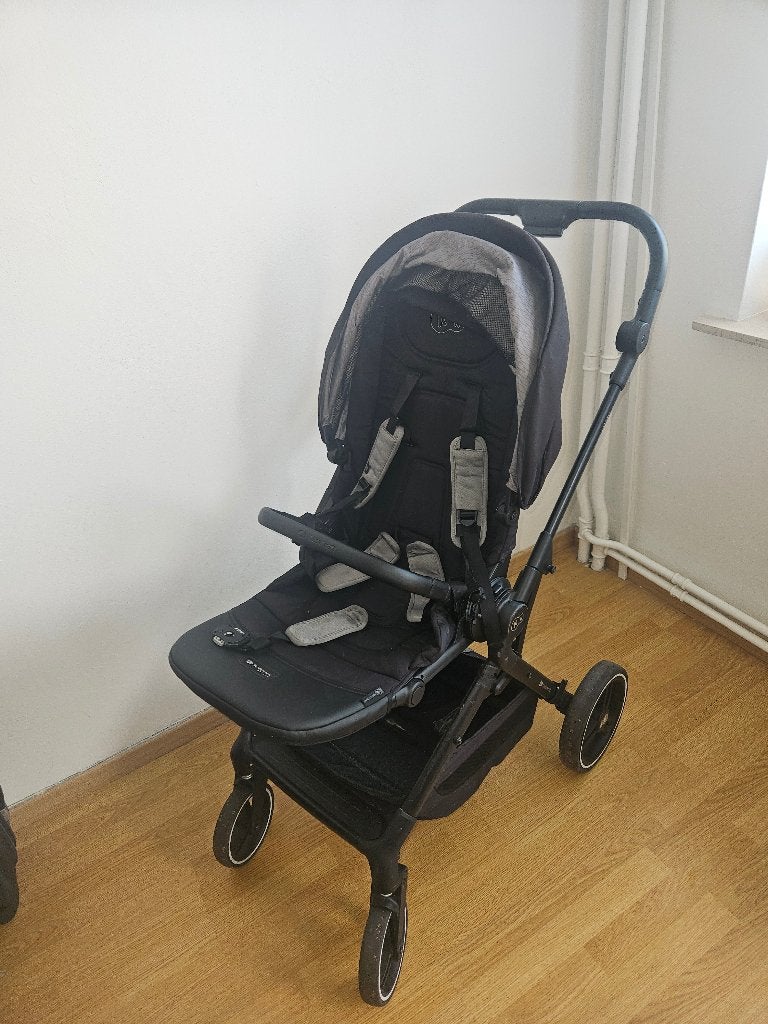 Kinderkraft buggy in goede staat, Ophalen, Zo goed als nieuw, Overige merken, Verstelbare rugleuning