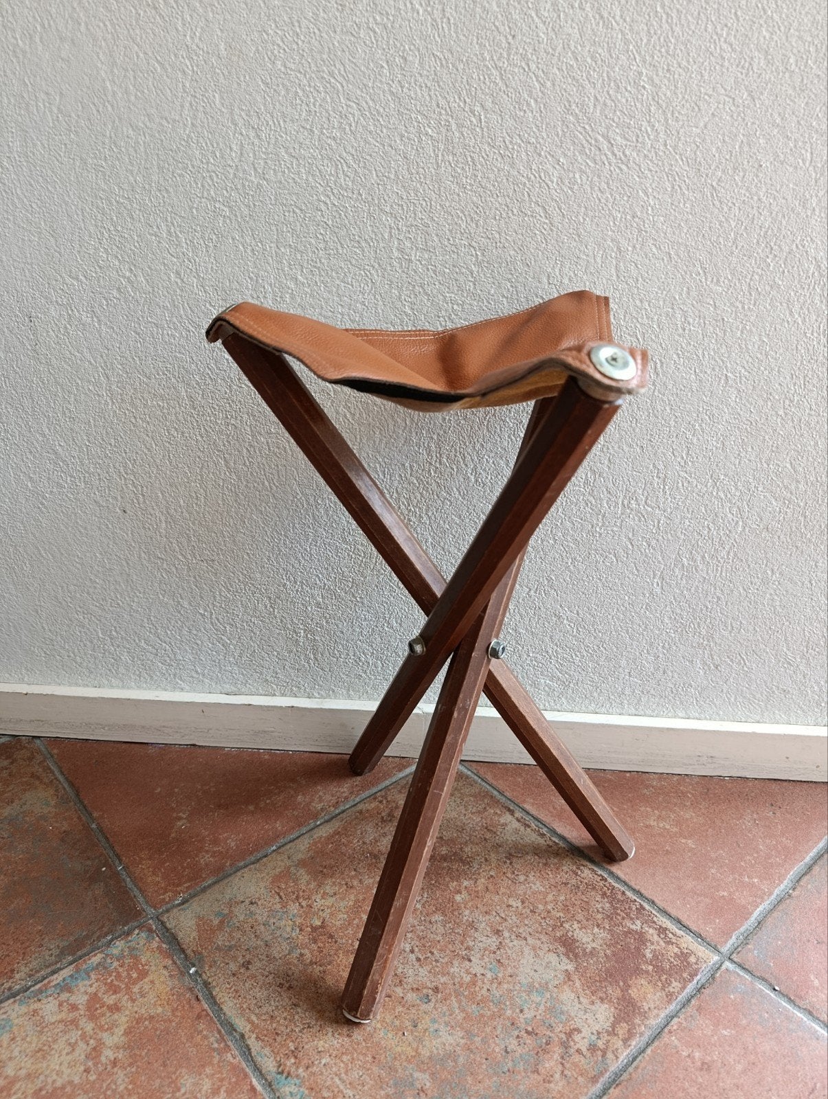 Opvouwbaar krukje met lederen zitting, Ophalen of Verzenden, Hout