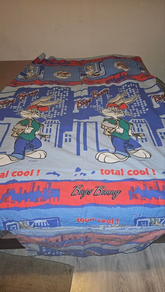 Dekbedovertrek met kussensloop Bugs Bunny, Huis en Inrichting, Slaapkamer | Beddengoed, Gebruikt, Dekbedovertrek, Eenpersoons