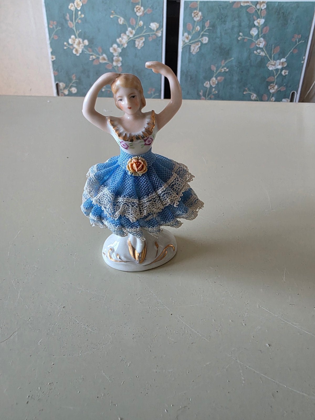 Vintage Porseleinen Ballerina Beeldje - 11 cm hoog, Antiek en Kunst, Ophalen of Verzenden