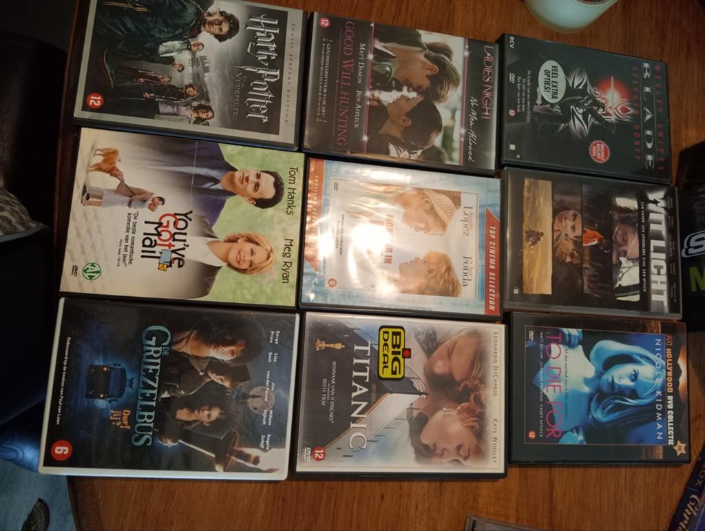 9 dvd verschilende mooie originele dvd,s, Ophalen of Verzenden, Zo goed als nieuw