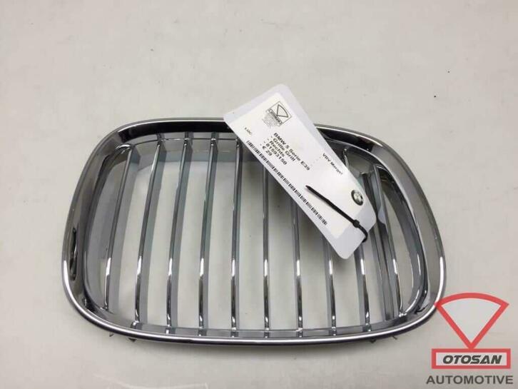 bmw 5 serie e39 grille grill rechts nieuw! 81593150, Petuelring 130
80788  Munich, DE, Info@bmw.de, Rechts, Nieuw