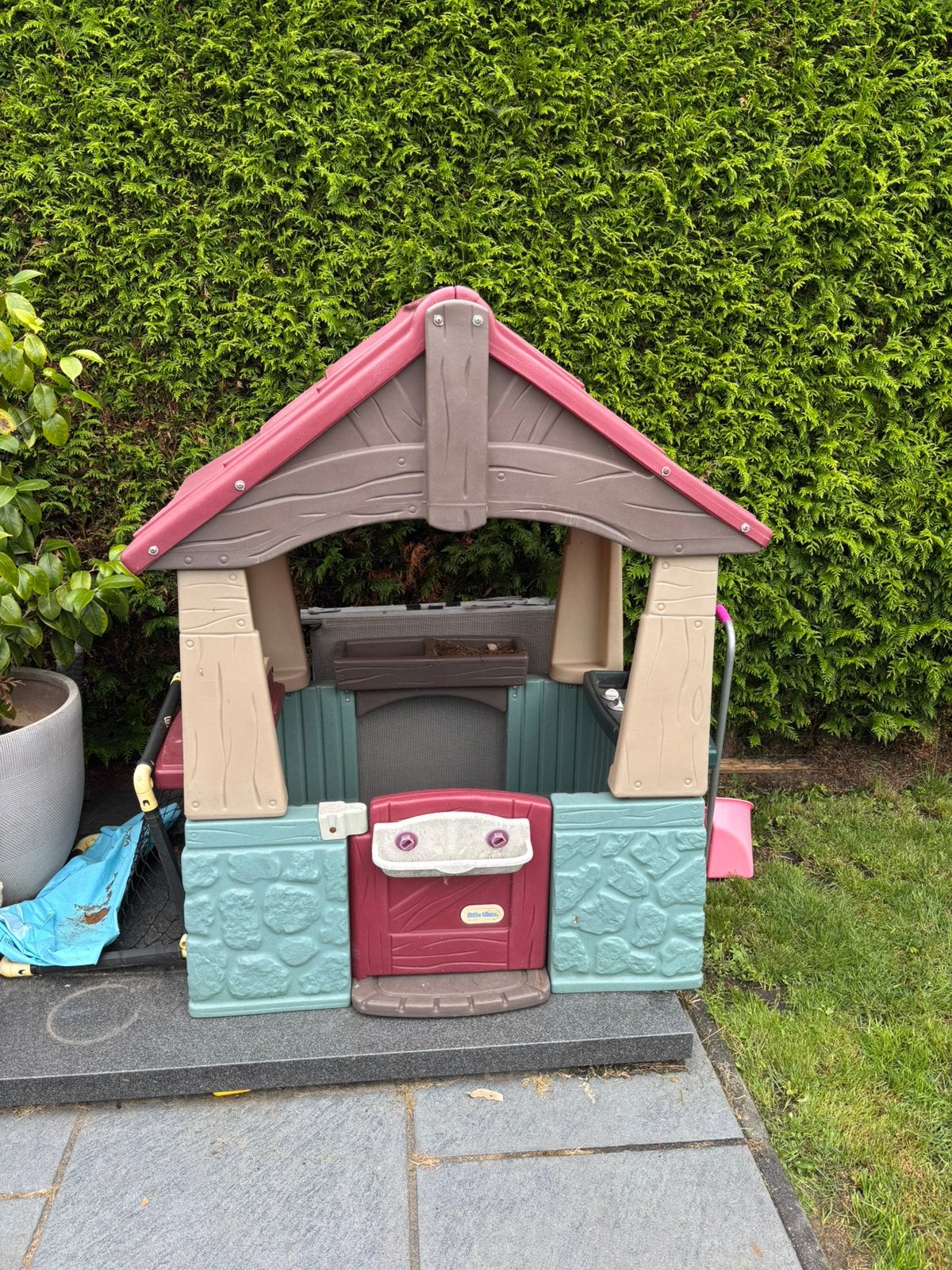 Gratis af te halen speelhuisje, Kinderen en Baby's, Speelgoed | Buiten | Speelhuisjes, Ophalen, Gebruikt, Kunststof