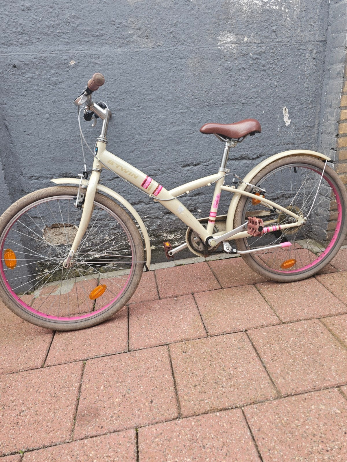 B'Twin Poply 500 Meisjesfiets 24 inch, Ophalen, Velgrem, B'Twin, Handrem