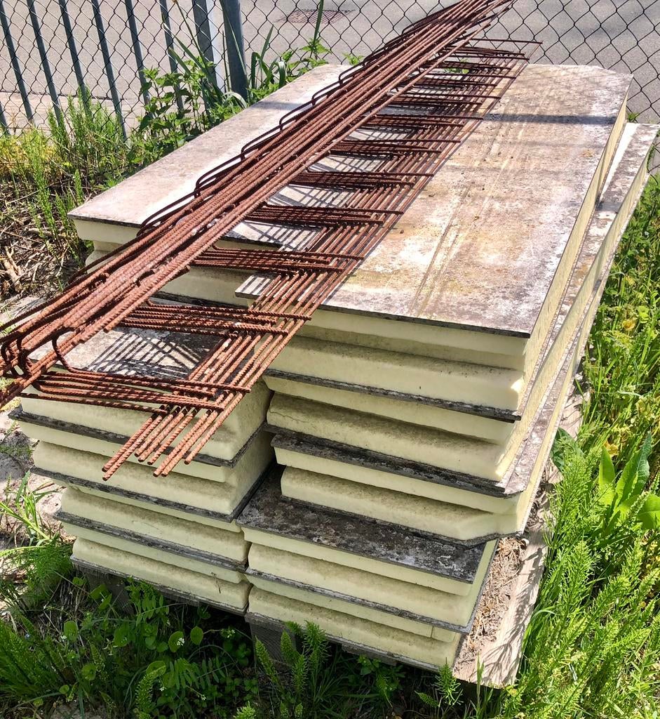 Isolatieplaten en beton ijzer, Ophalen