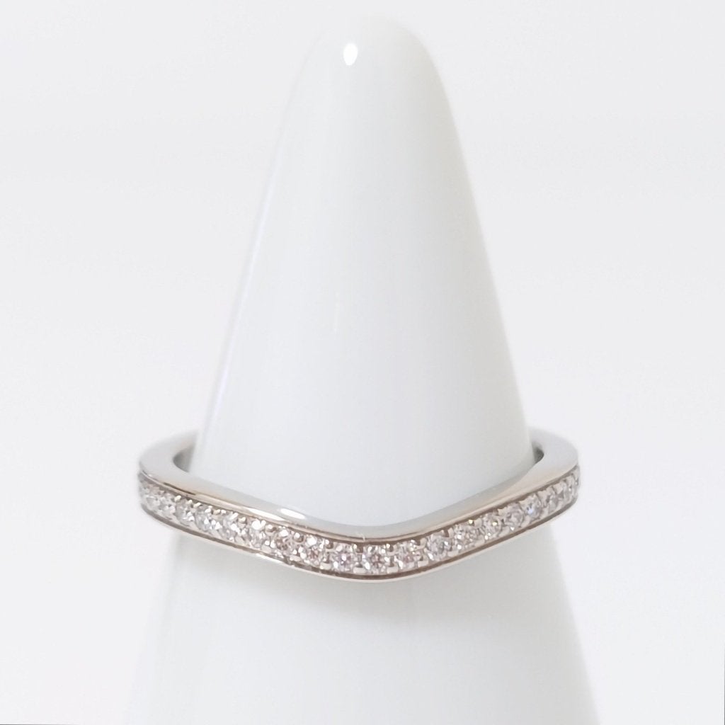 Cartier Ballerine Curved diamond ring, Nieuw, Ophalen of Verzenden, 17 tot 18, Dame