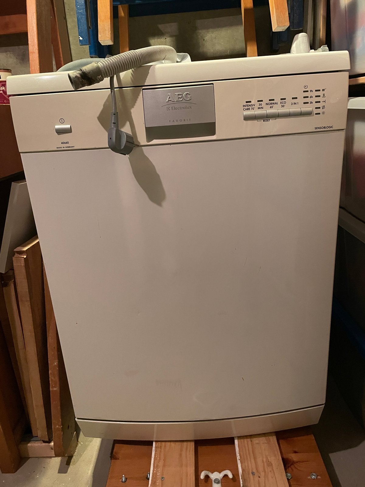 Vrijstaande AEG Vaatwasser Wit - Werkt Prima, Witgoed en Apparatuur, Vaatwasmachines, Ophalen, Gebruikt, Vrijstaand, 60 cm of meer
