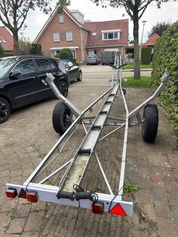 Robuuste boottrailer voor kleine boten (ongeremd), Watersport en Boten, Ophalen, Minder dan 1500 kg, Gebruikt, Overige typen