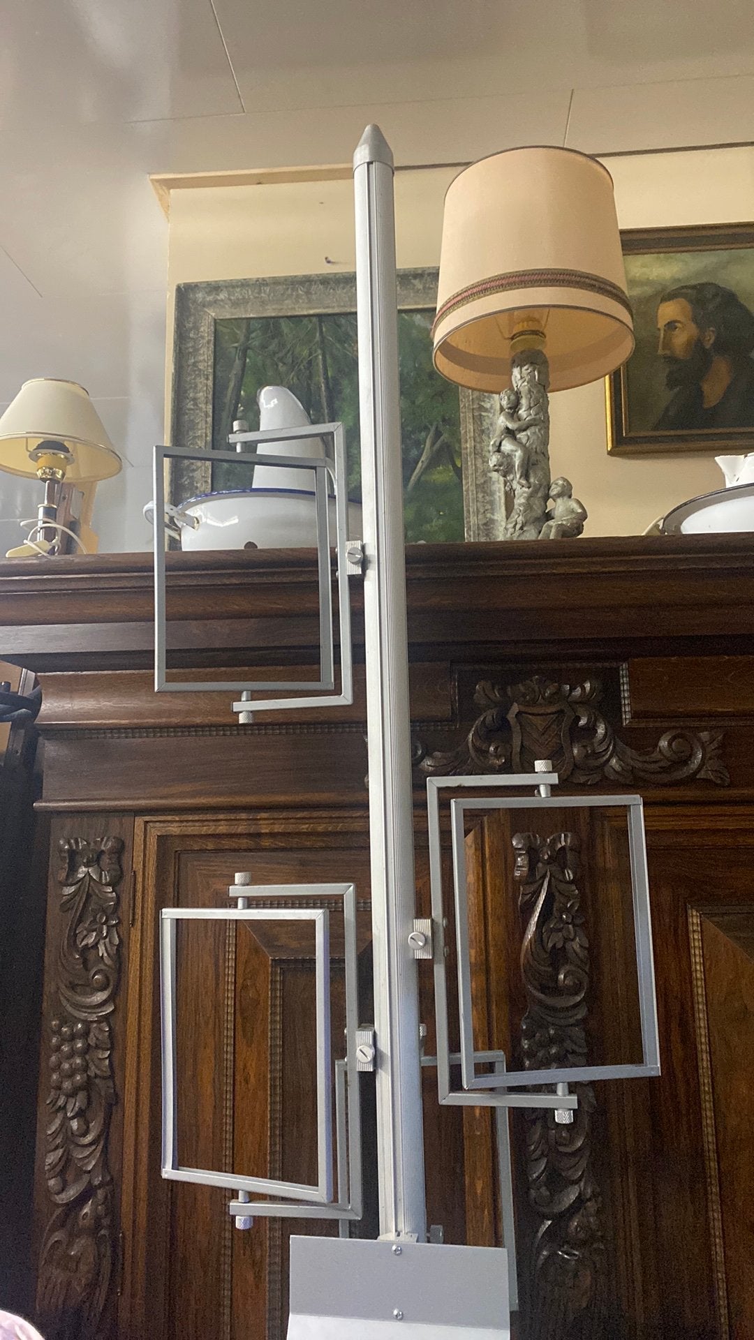 Professionele Display Standaard met Verstelbare Frames, Ophalen, Zo goed als nieuw