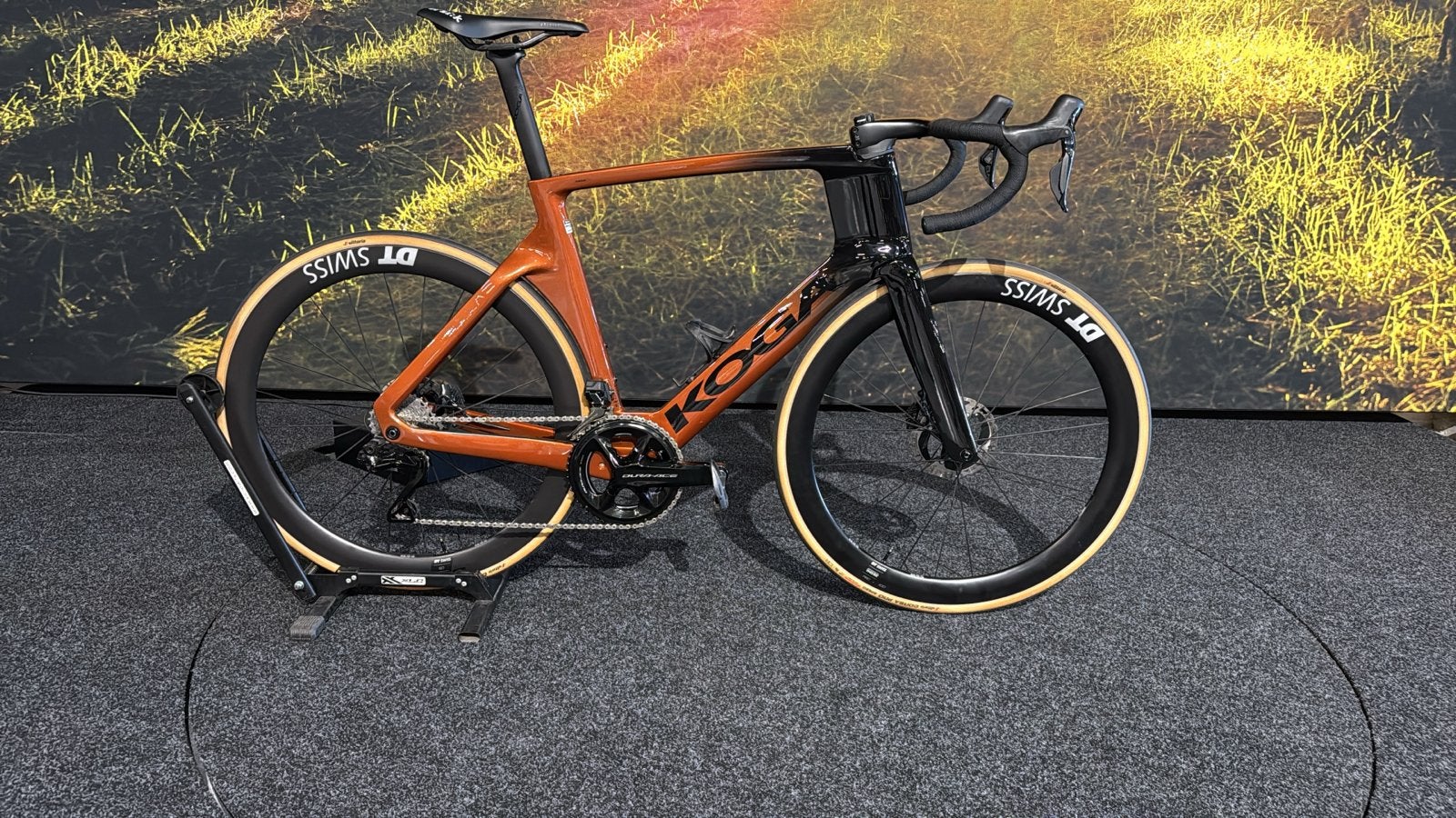 Koga Kinsei Pro racefiets met Shimano Dura ace 12 speed