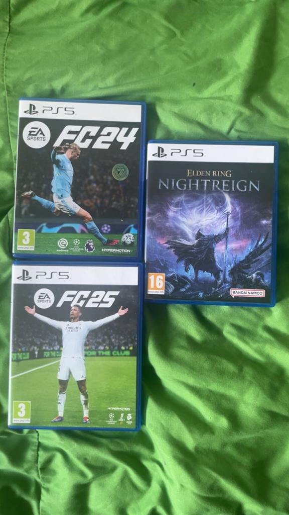 PLAYSTATION 5 GAMES BUNDEL ELDENRING, FIFA 24 en FIFA 25, Spelcomputers en Games, Games | Sony PlayStation 5, Overige genres, Ophalen of Verzenden