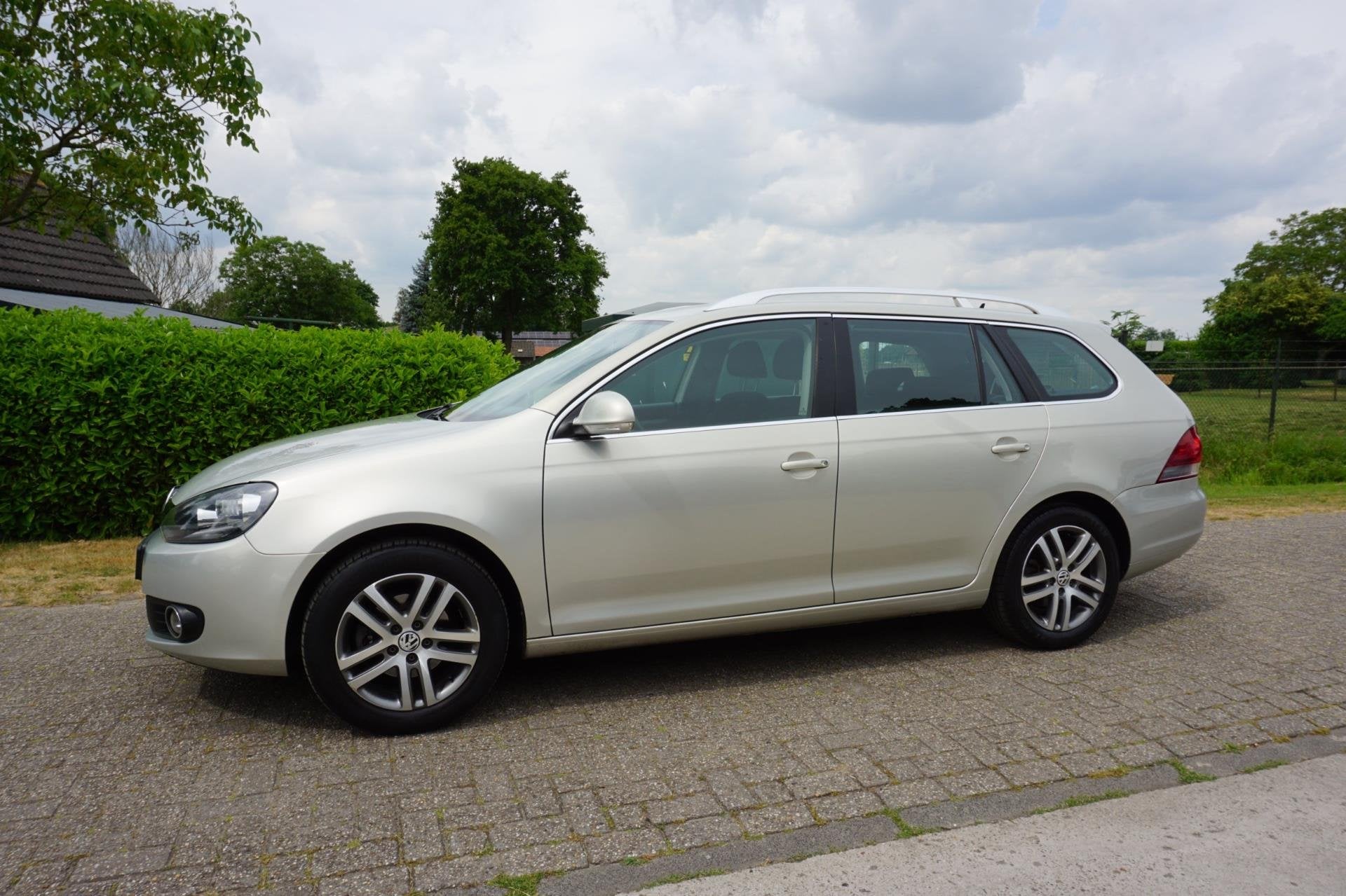Volkswagen Golf Variant 1.2 TSI Highline BlueMotion, Auto's, Voorwielaandrijving, Euro 5, Gebruikt, 680 kg