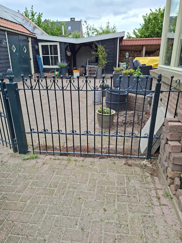 Tuinhek(ijzer) overschilderbaar, Tuin en Terras, 1 tot 2 meter, Zo goed als nieuw, IJzer, Minder dan 3 meter