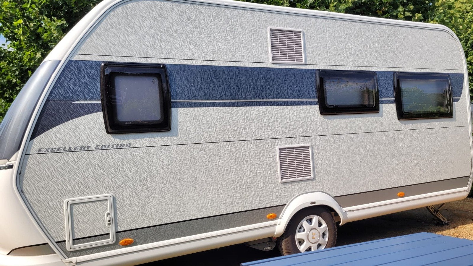 Hobby Excellent 460 UFE Edition(2022) Z.G.A.N. ., Caravans en Kamperen, Schokbreker, Rondzit, Hobby, 750 - 1000 kg