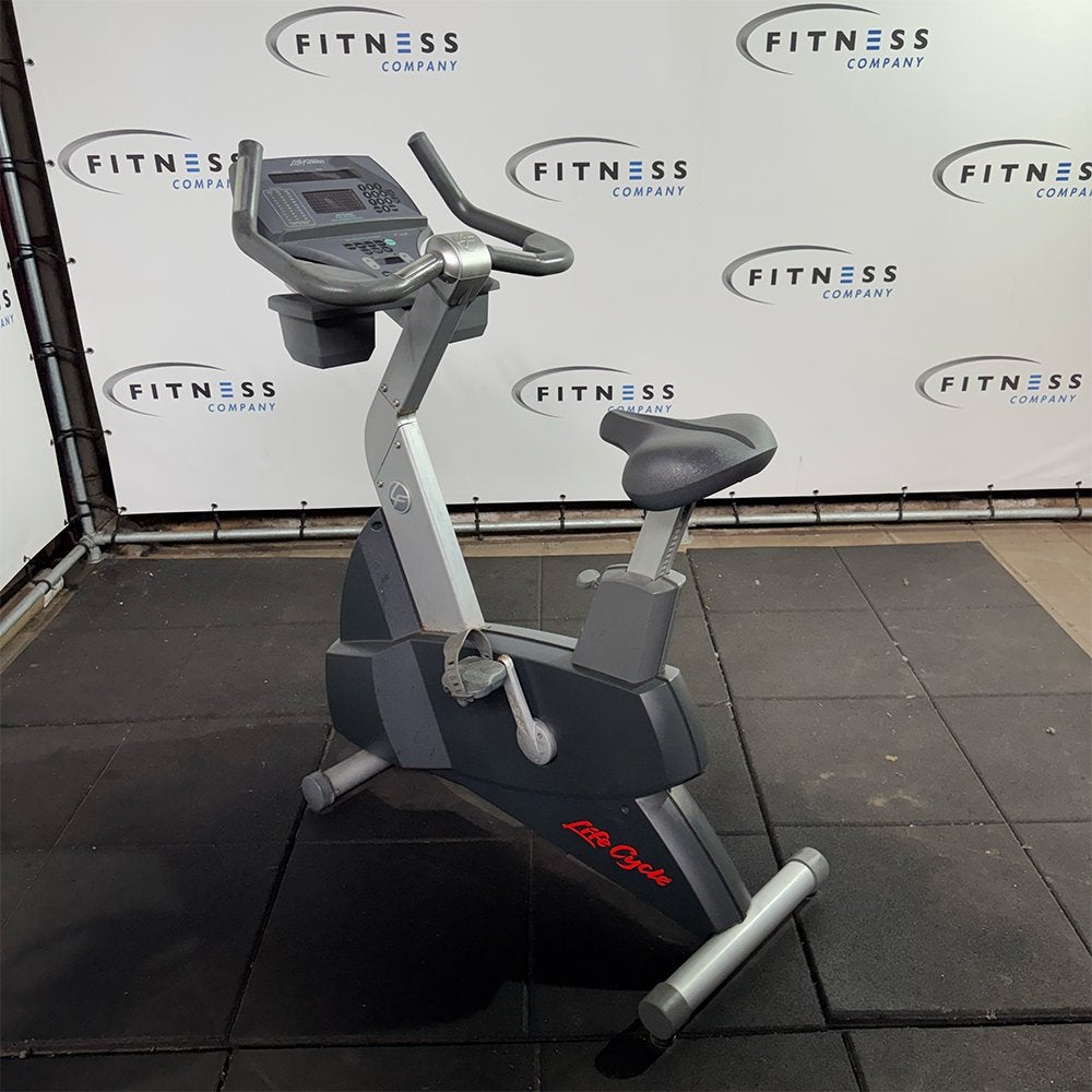 LifeFitness- LifeCycle- Upright Bike, Ophalen of Verzenden, Zo goed als nieuw, Benen, Overige typen