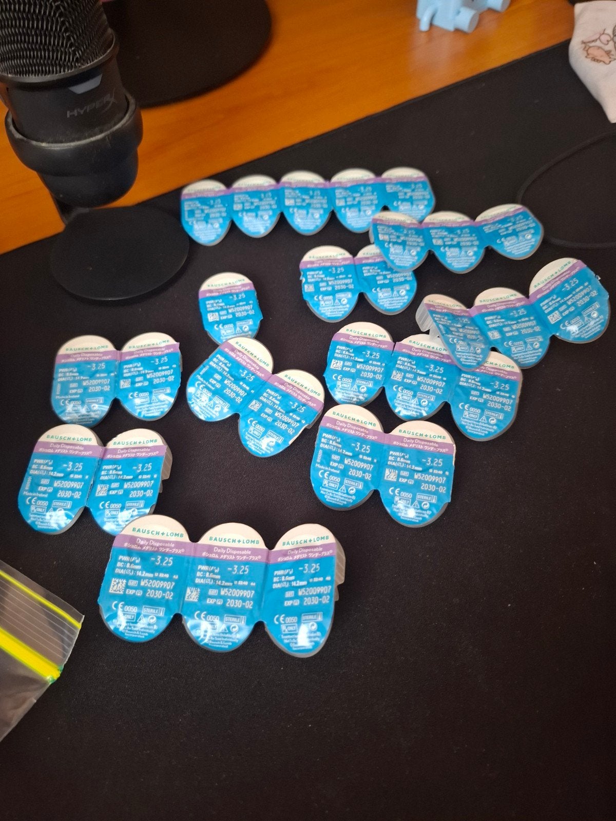 Bausch + Lomb Daglenzen -3.25 (28 stuks), Nieuw, Ophalen of Verzenden, Toebehoren, Overige kleuren