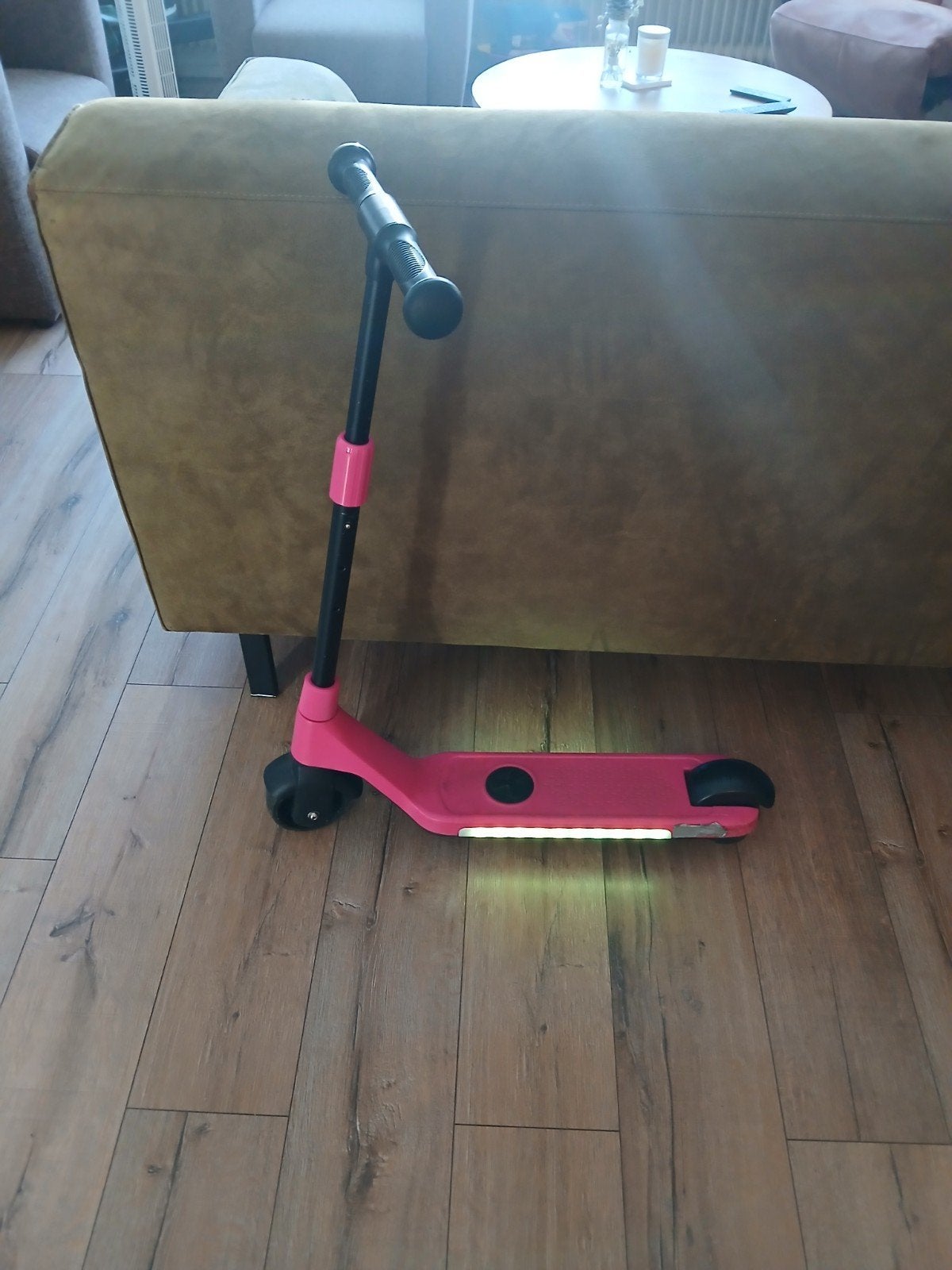 Electrische kinderstep merk Denver, Ophalen, Elektrische step (E-scooter)