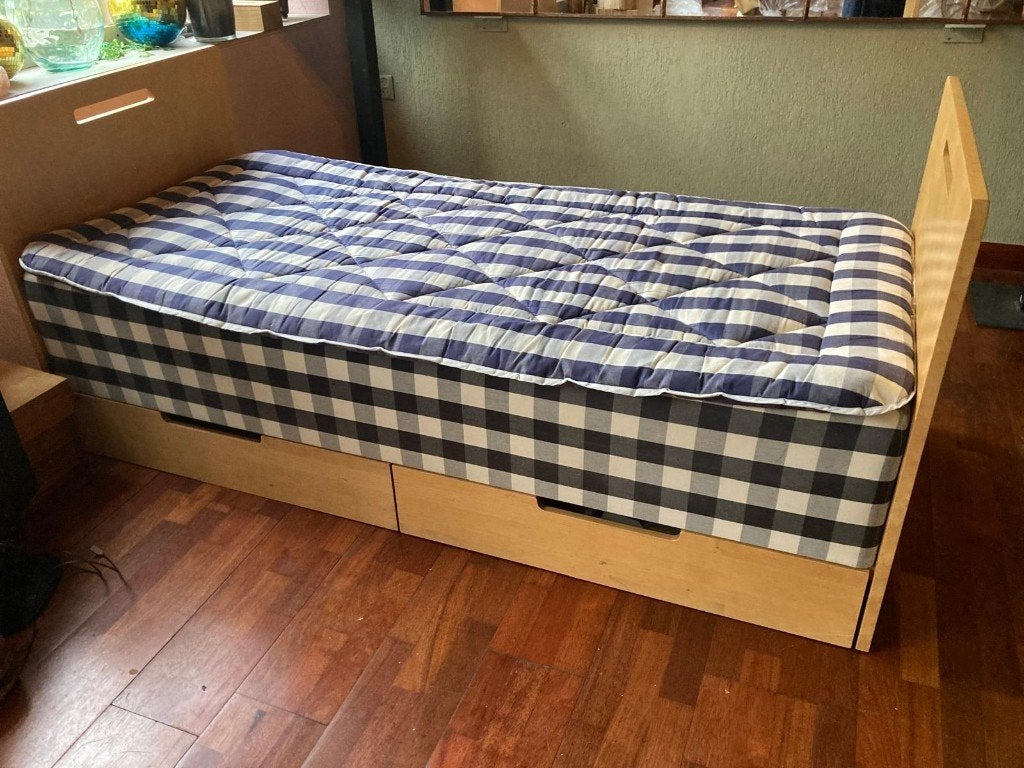2 x hastens boxspring of seniorenbed geschikt als stapelbed, Ophalen, 90 cm, Eenpersoons, Minder dan 160 cm