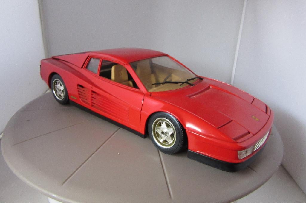 Ferrari TestaRossa 1984 1;18, Hobby en Vrije tijd, Modelauto's | 1:18, Ophalen of Verzenden, Zo goed als nieuw, Auto, Bburago