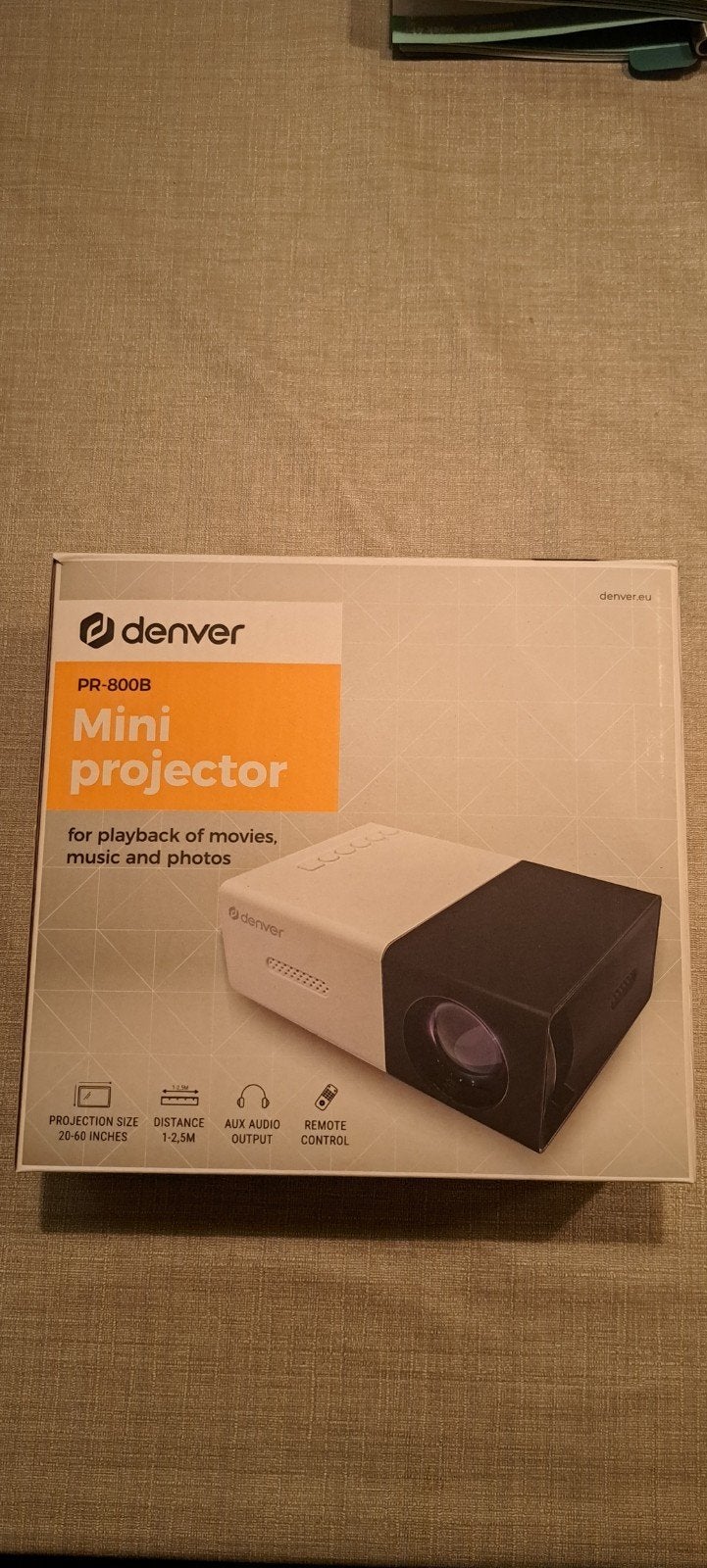 Denver Mini Projector PR-800B voor films en foto's, Ophalen, LED, Nieuw, Overige resoluties