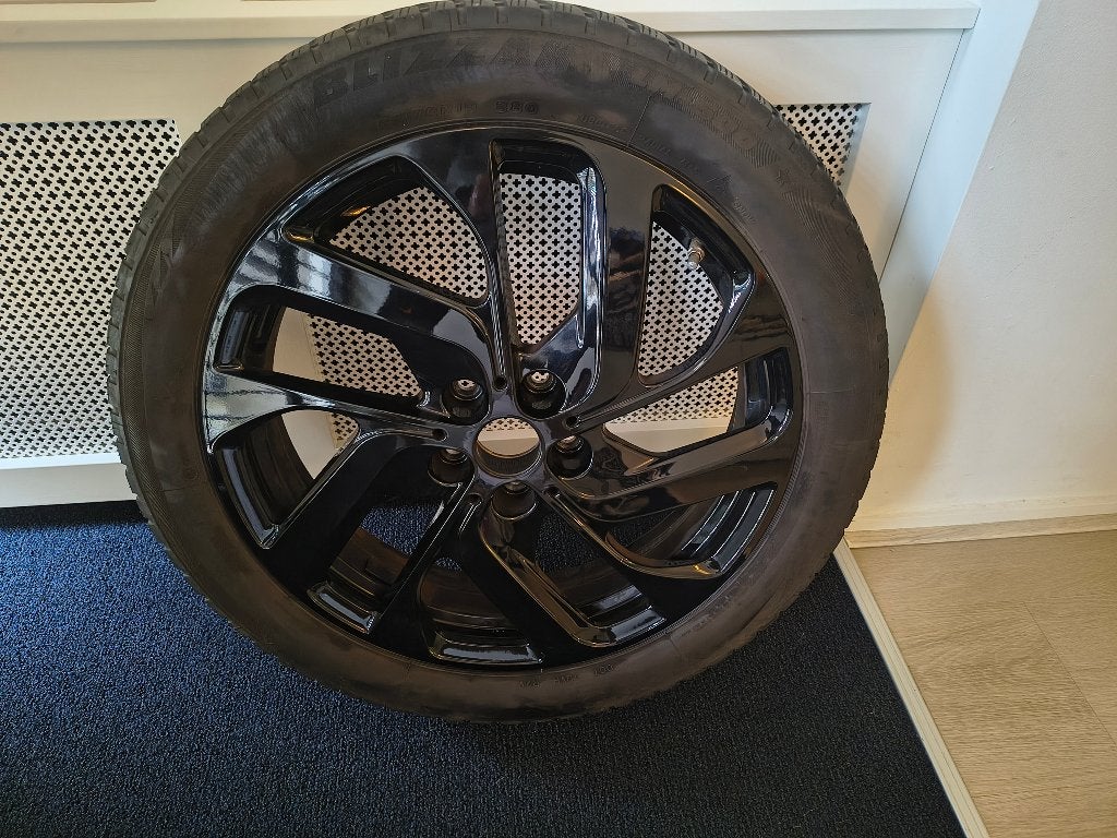 BMW i3/i3s winterset 19 inch Style 428 zwart, Auto-onderdelen, Gebruikt, 155 mm, Banden en Velgen, Winterbanden