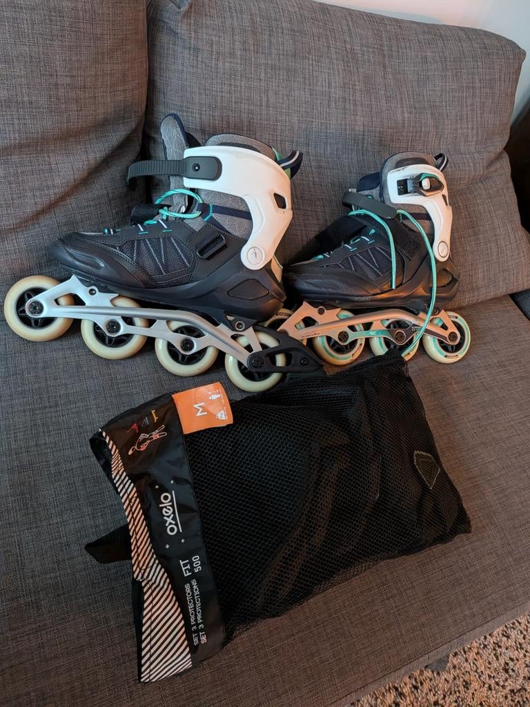 Skeelers maat 41 met beschermers maat M, Overige merken, Gebruikt, Ophalen of Verzenden, Inline skates 4 wielen
