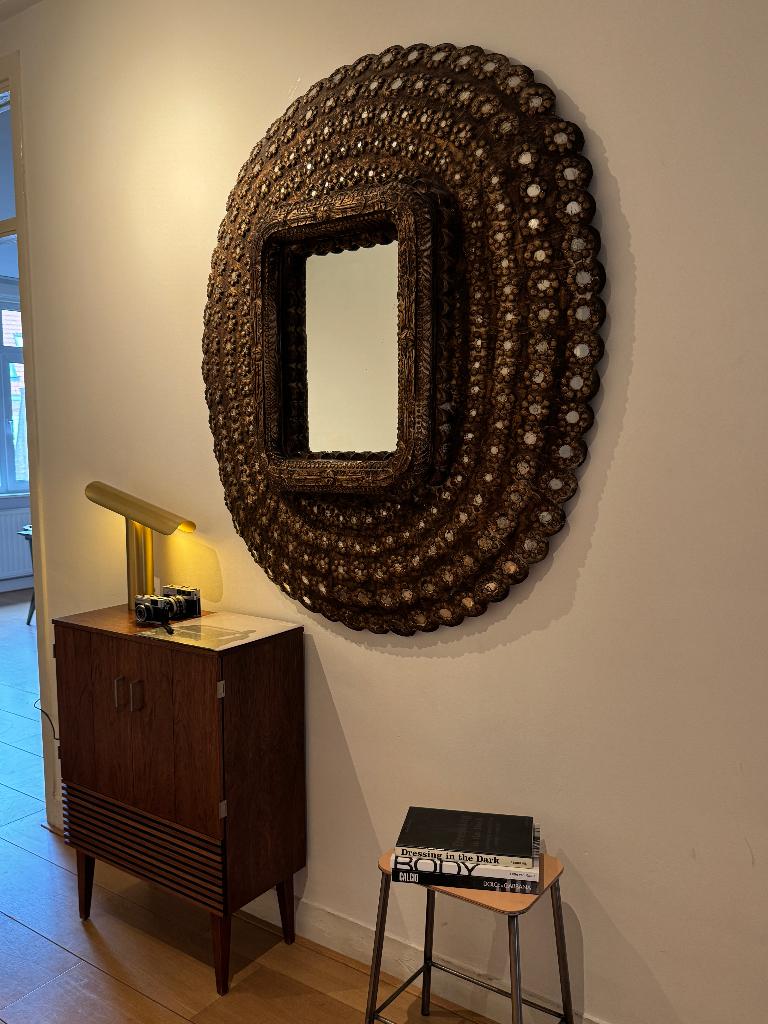 Grote Handgemaakte Balinese Spiegel / Wandobject 140x120, Ophalen, 100 tot 150 cm, Rond, Zo goed als nieuw