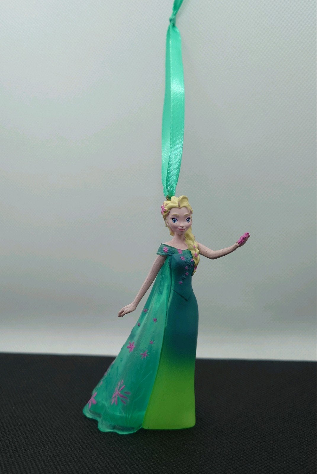 Disney Frozen Elsa Elza kerst ornament hanger kerstbal, Ophalen of Verzenden, Nieuw