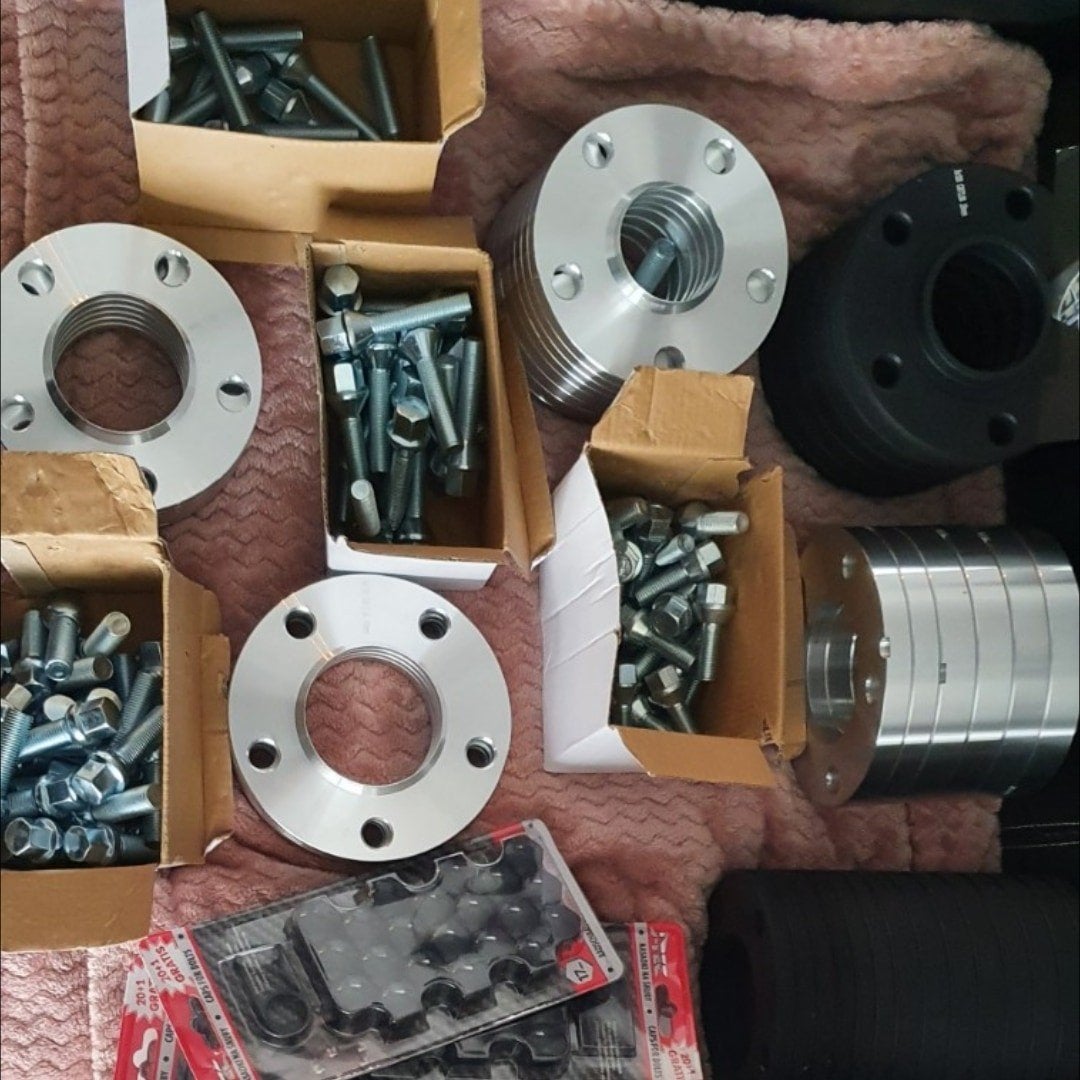 Wielspacers en bouten set, Ophalen of Verzenden