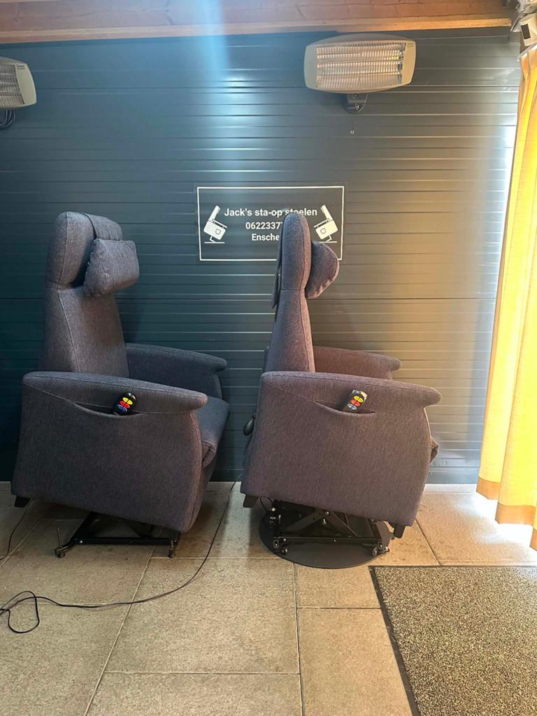 Sta op stoelen merk fitform, Minder dan 75 cm, Ophalen of Verzenden, Zo goed als nieuw, Stof