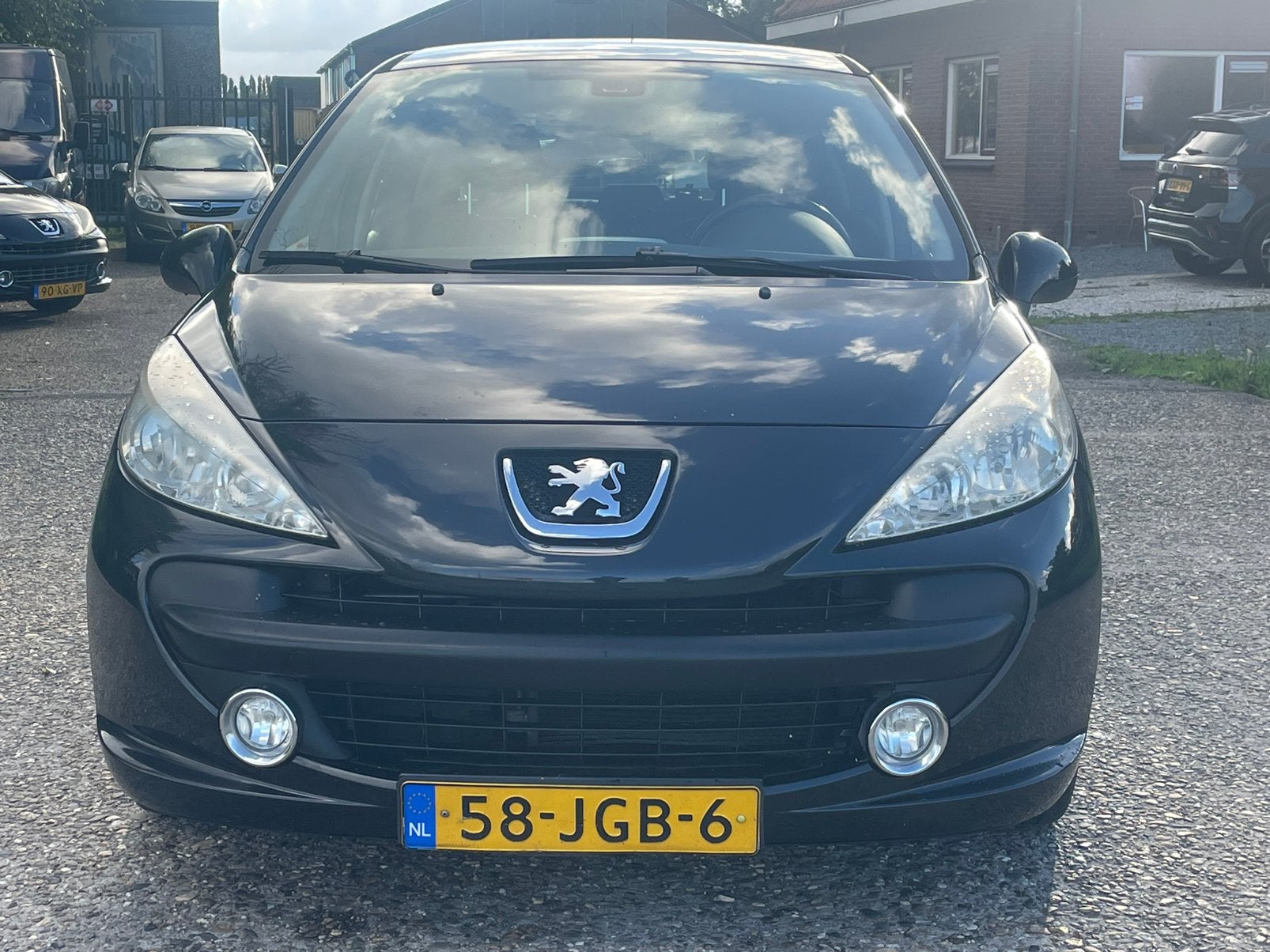 Peugeot 207 1.4 VTI 16V 5DRS 2009 Zwart / AIRCO / JVC / APK*, Voorwielaandrijving, 1145 kg, Zwart, Origineel Nederlands