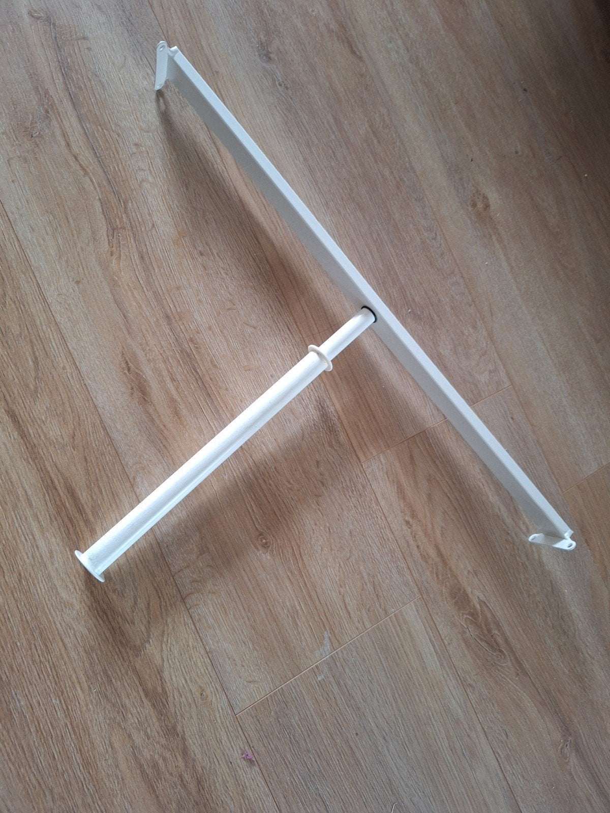 IKEA Komplement uittrekbare roede, Modern, Functioneel, Zo goed als nieuw, Minder dan 100 cm, Metaal