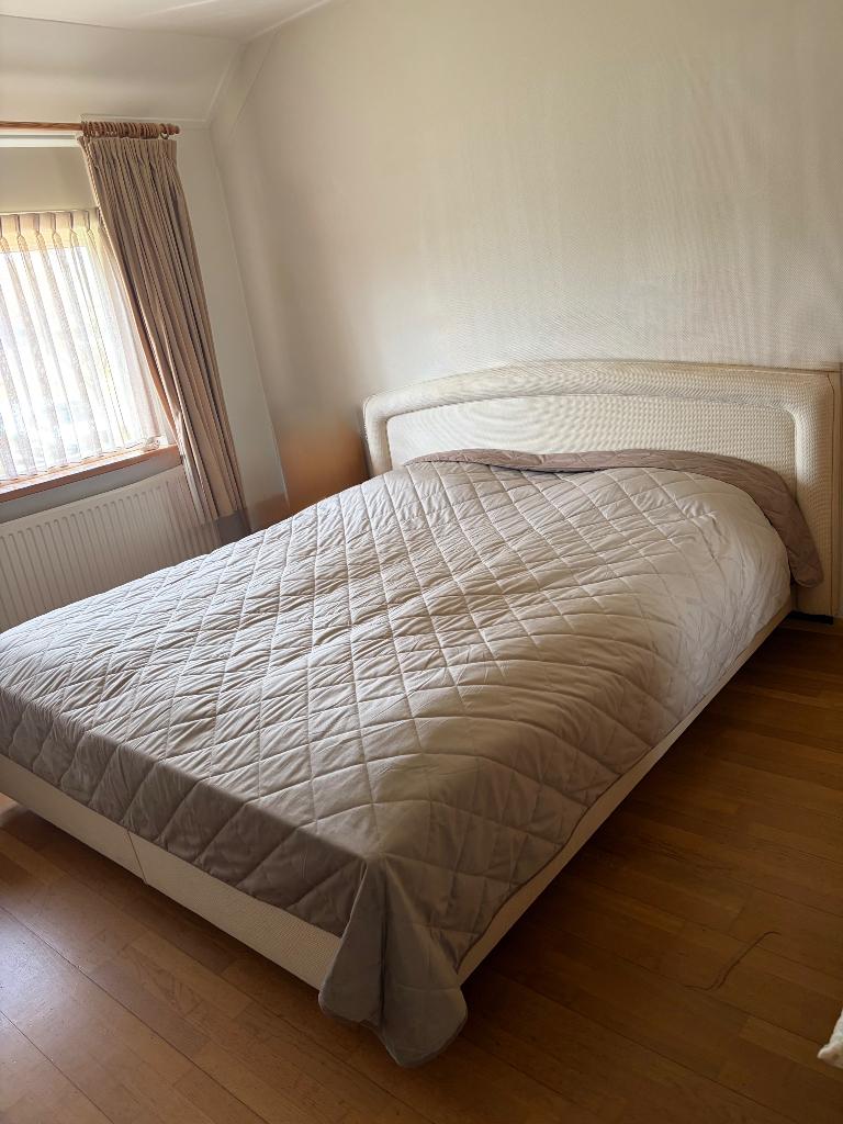 2 persoonsbed, Huis en Inrichting, Slaapkamer | Bedden, Ophalen, Gebruikt, Eenpersoons, 180 cm