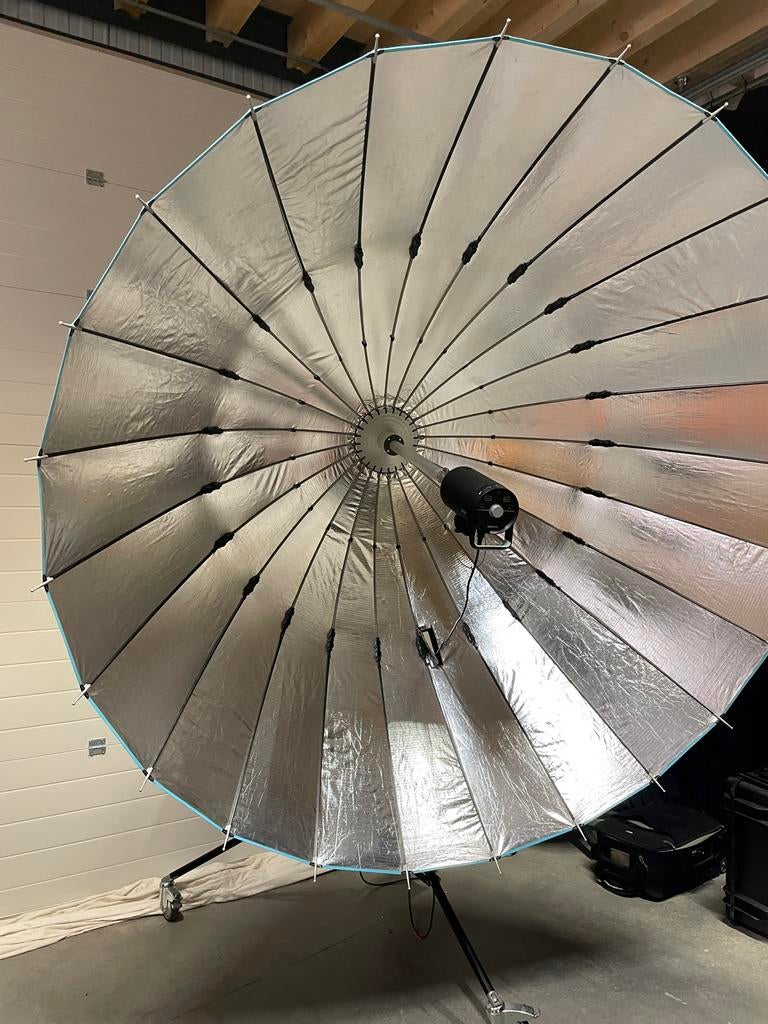Broncolor Para 222 + Statief, Ophalen, Gebruikt