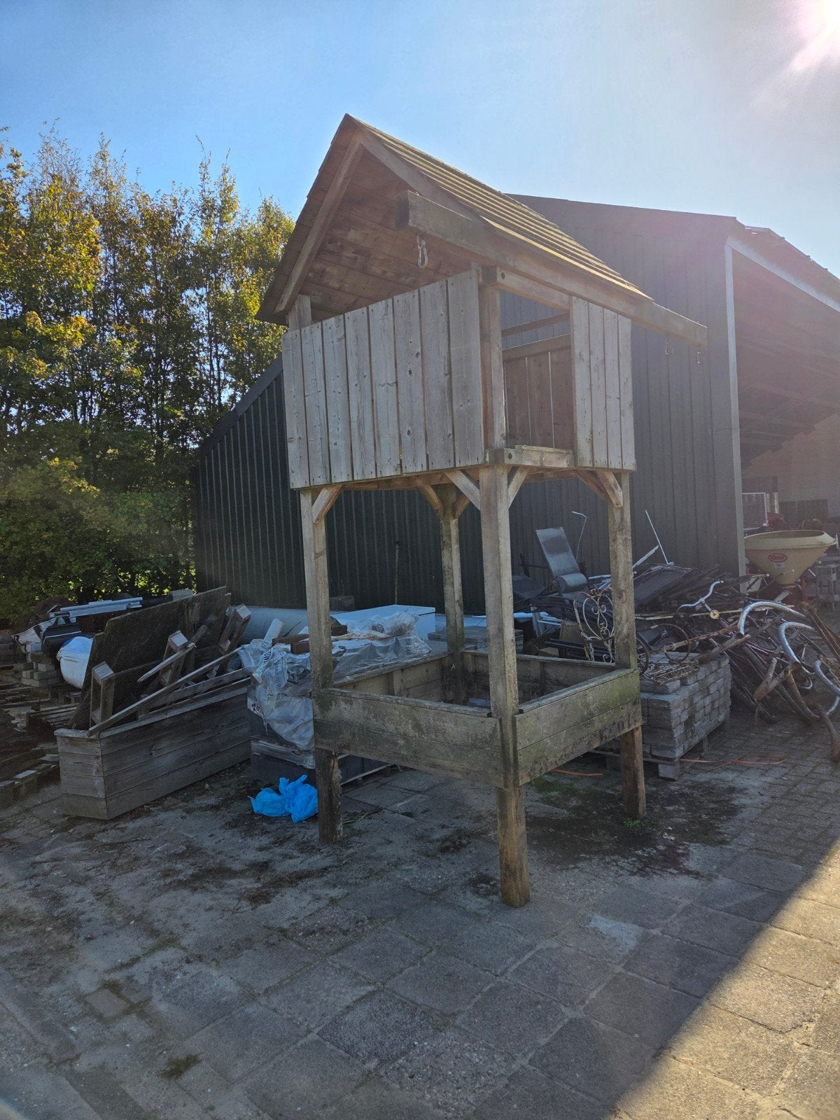 Gratis houten speeltoestel met huisje en zandbak., Ophalen, Gebruikt, Klimwand