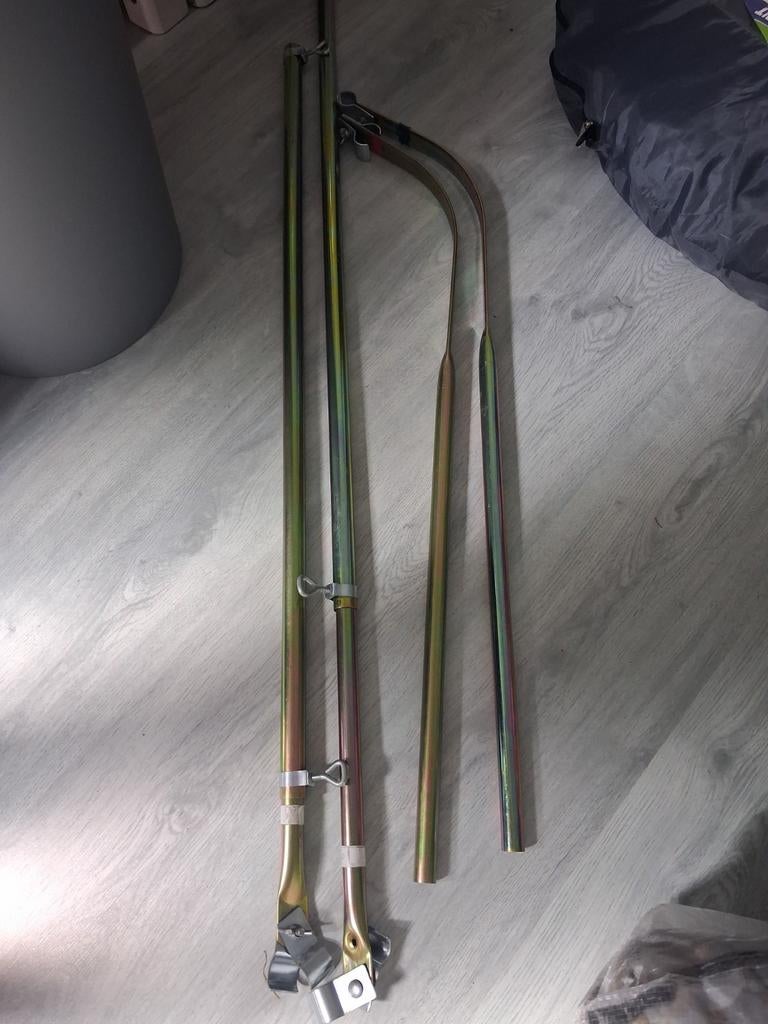 2 nokbogen voortent/luifel, Caravans en Kamperen, Tentaccessoires, Ophalen